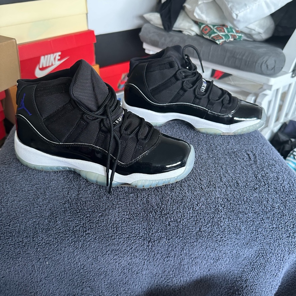 Jordan 11 Retro Space Jam